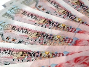 Free 300 Per Month Free 300 Per Month 300x224 Free £300 Per Month