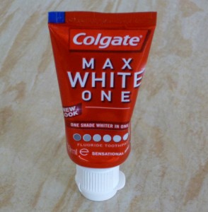 Free Colgate MaxWhite One Toothpaste 294x300 Free Colgate MaxWhite One Toothpaste   New Offer