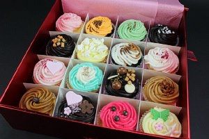 Free Box of Cupcakes