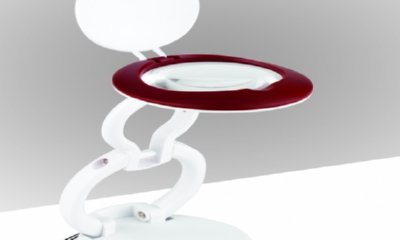 Free YoYo Magnifier LED Lamp