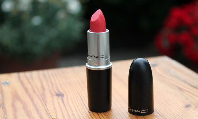 Free MAC Lipsticks