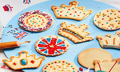 Free IKEA Royal Biscuit Decorating