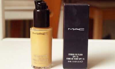 Free MAC Studio Radiance Foundation