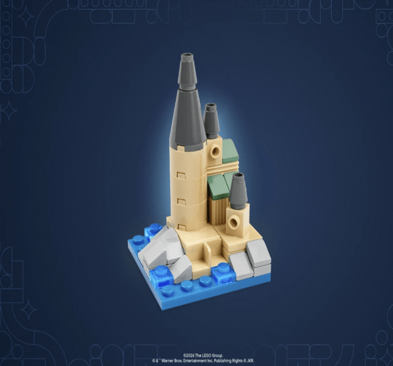 Free LEGO Mini Castle
